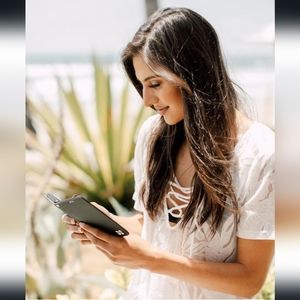 Samsung S21+ SafeSleeve Phone Case